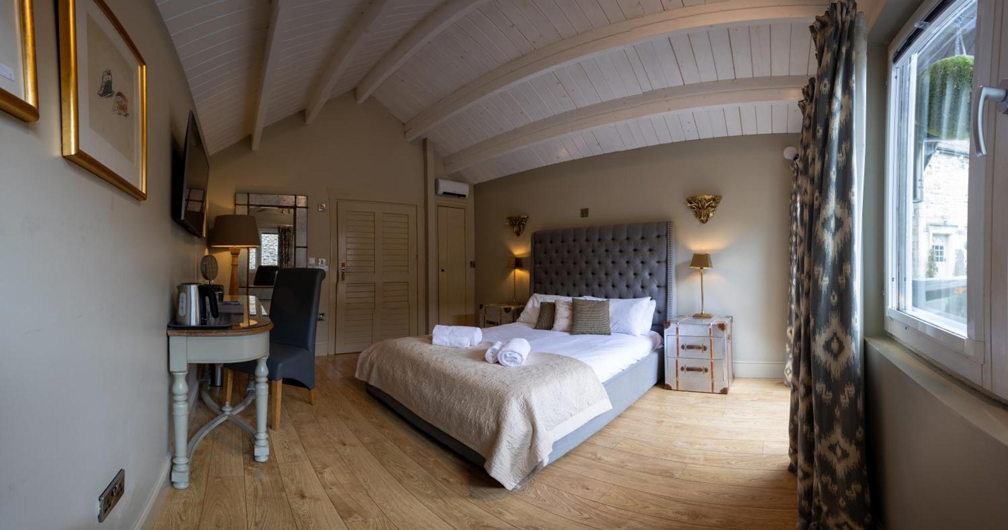 The Lower Buck Inn Клайтеро Экстерьер фото